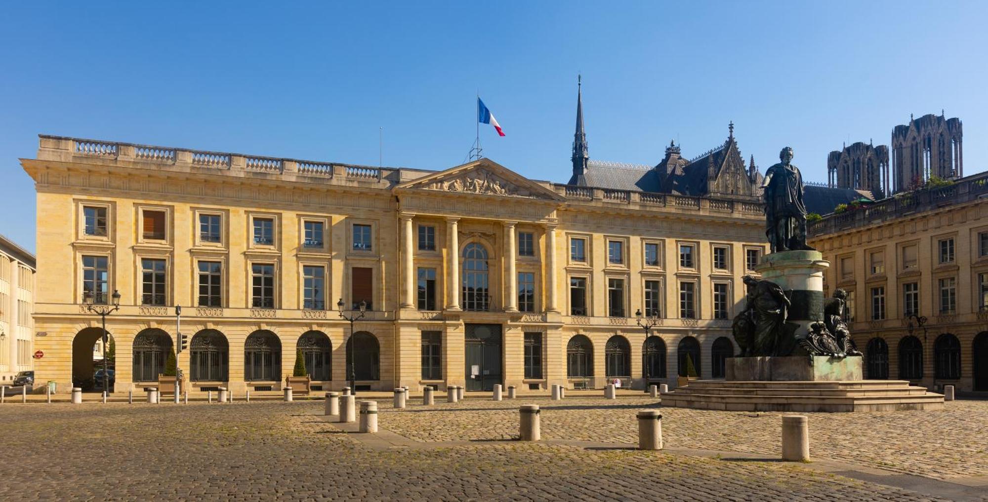 Le Cosy - Charmant 2 Chambres - Hyper Centre Reims Exterior photo